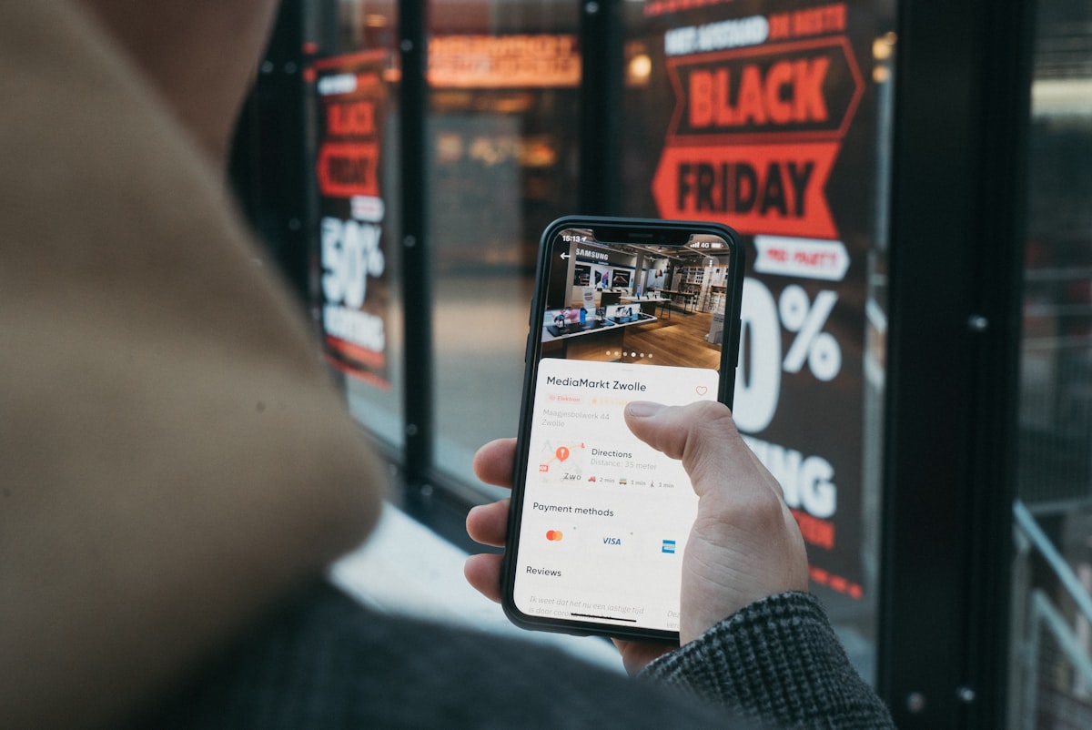 Blog: Amazon, Shopify, eBay & TikTok: Can One 3PL Handle All Your Channels?